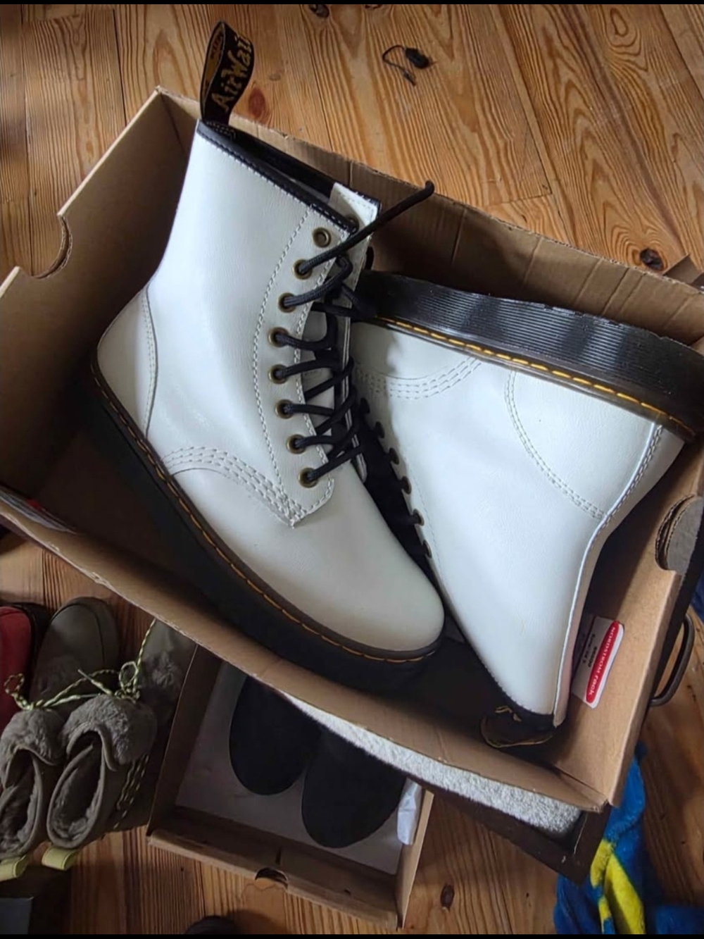 Dr. Martens Zavala, NIB, WOMEN'S 7
